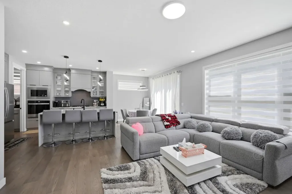79 Amblefield Grove NW Calgary AB T3P 2K1