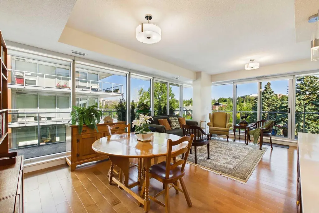 1234 5 Avenue NW Calgary AB T2N 0R9