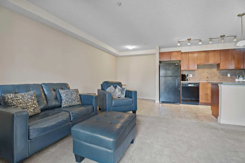 162 Country Village Circle NE Calgary AB T3K 0E6