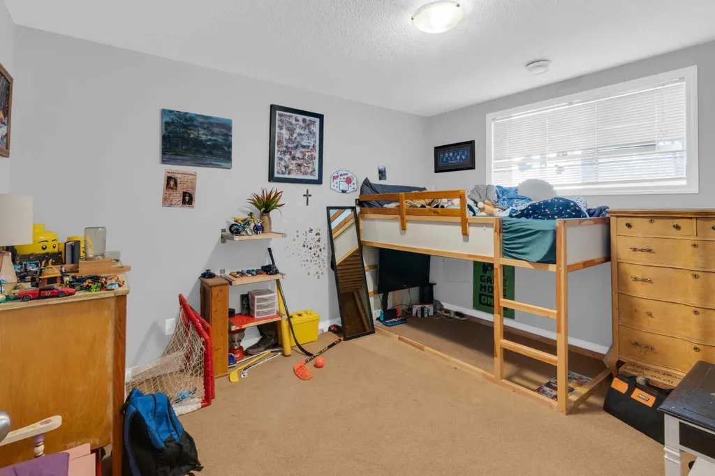 136 Allen Crescent Vulcan AB T0L 2B0