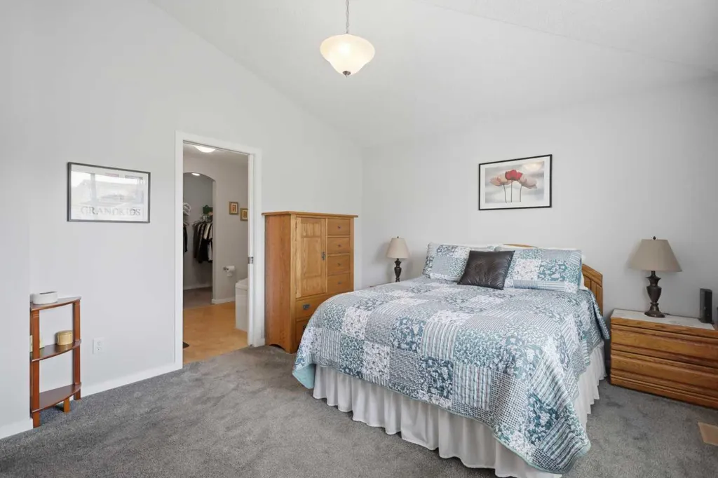 459 Jenkins Drive Red Deer AB T4P 3X1