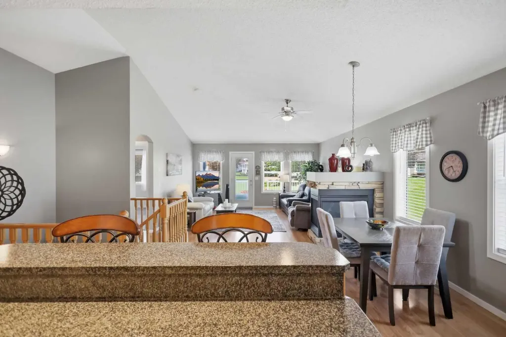 459 Jenkins Drive Red Deer AB T4P 3X1