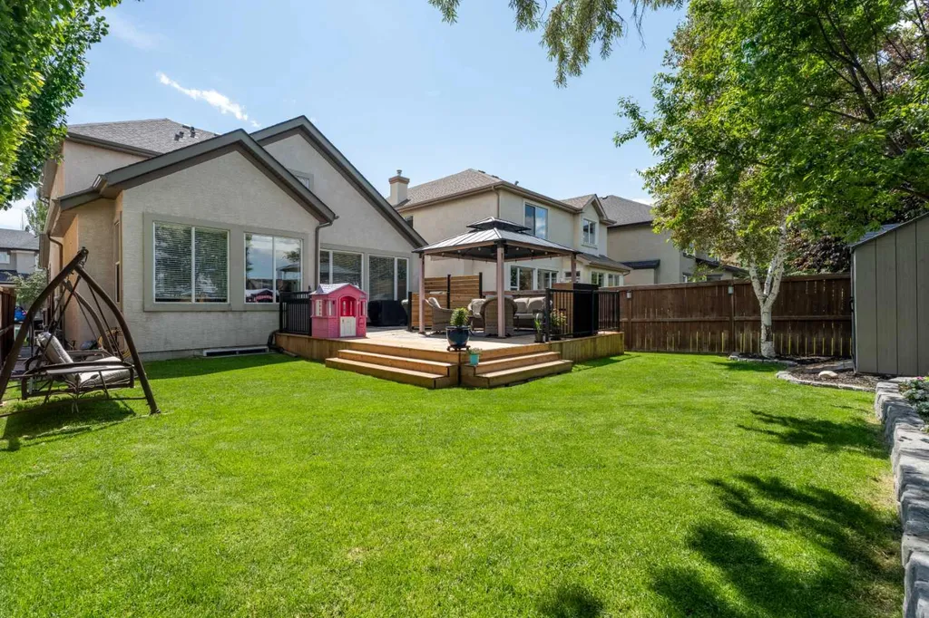 161 Cranleigh Bay SE Calgary AB T3M 1H5