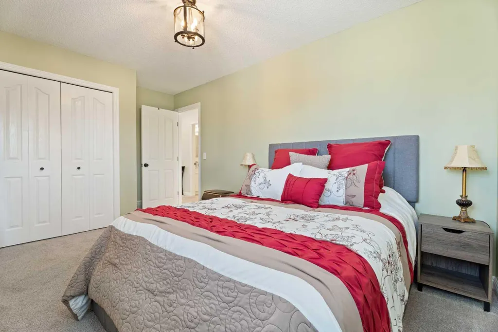 161 Cranleigh Bay SE Calgary AB T3M 1H5