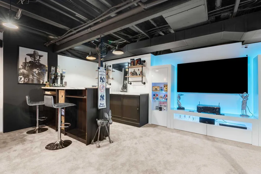 161 Cranleigh Bay SE Calgary AB T3M 1H5