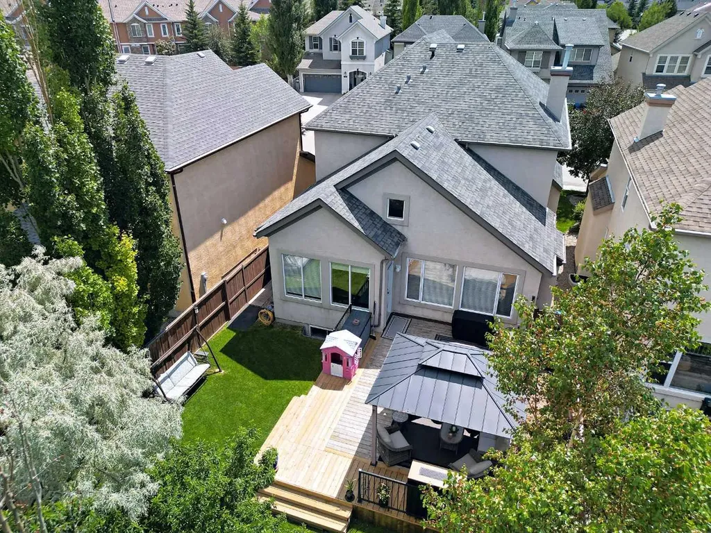 161 Cranleigh Bay SE Calgary AB T3M 1H5