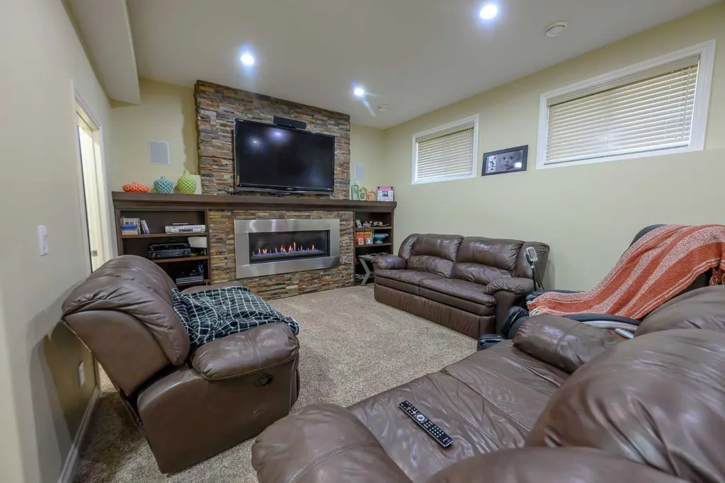 9118 Lake Shore Drive Grande Prairie AB T8X8C9
