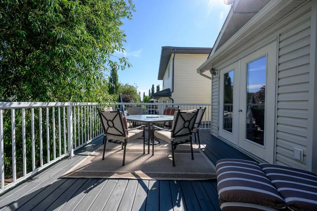 9118 Lake Shore Drive Grande Prairie AB T8X8C9