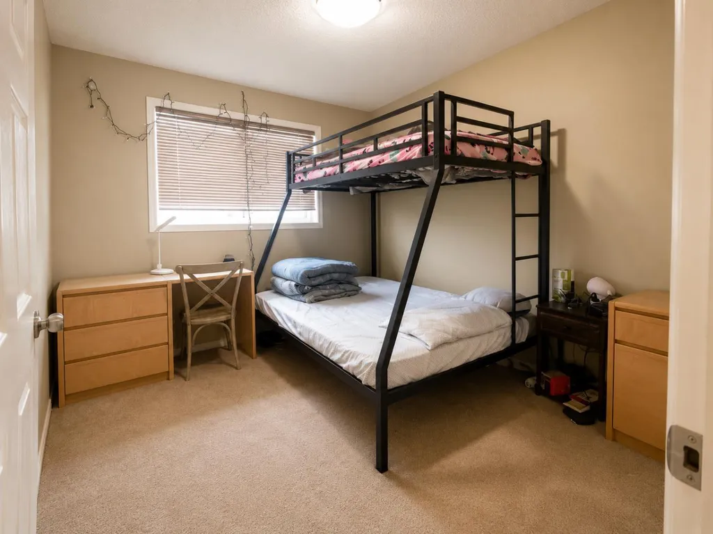 83 Lakeway Boulevard Sylvan Lake AB T4S 2P4