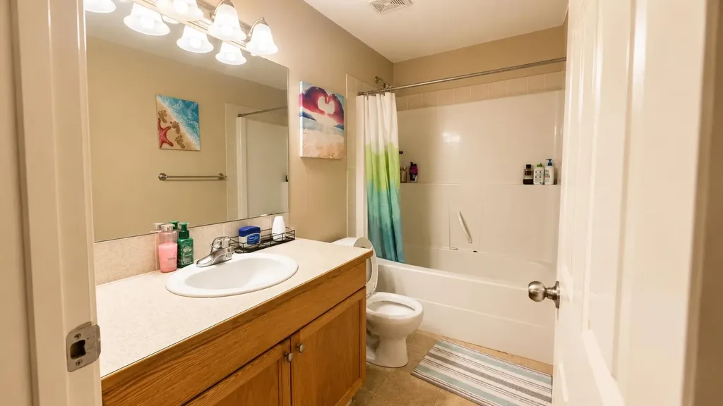 83 Lakeway Boulevard Sylvan Lake AB T4S 2P4