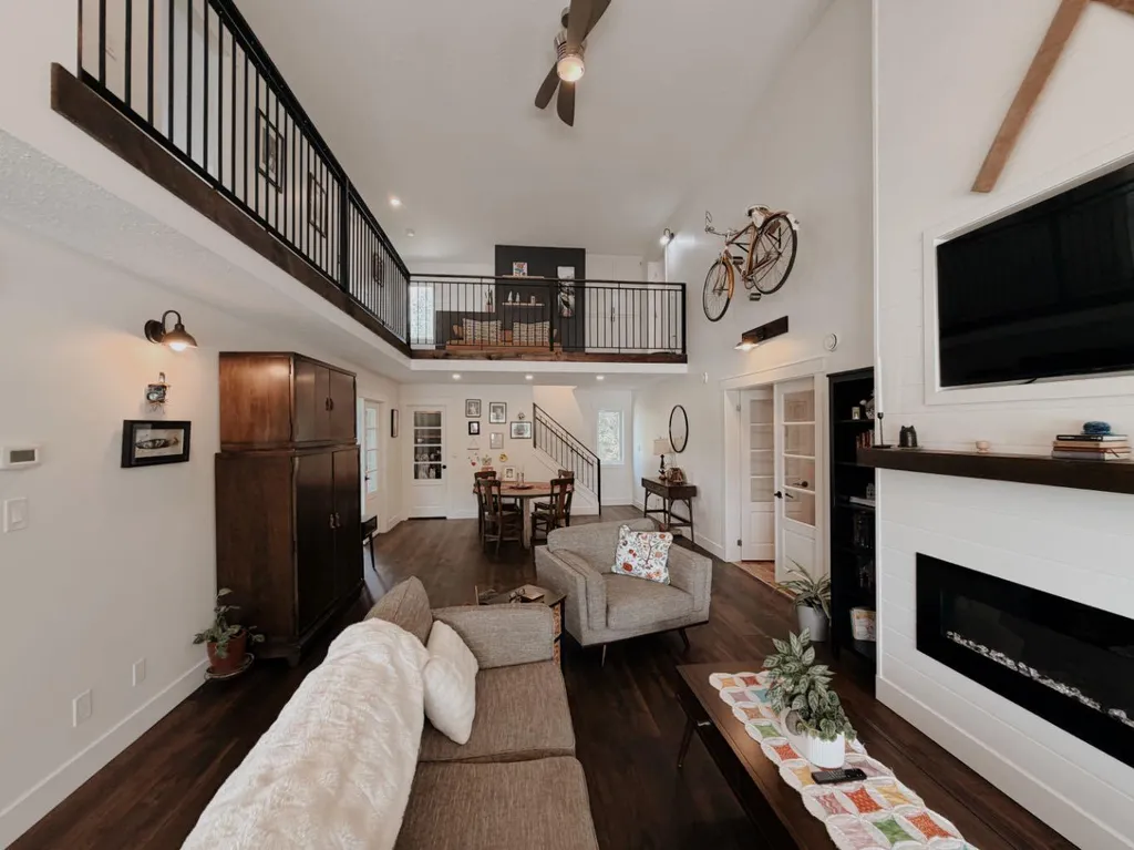 1101 6 Street SW Sundre AB T0M 1X0