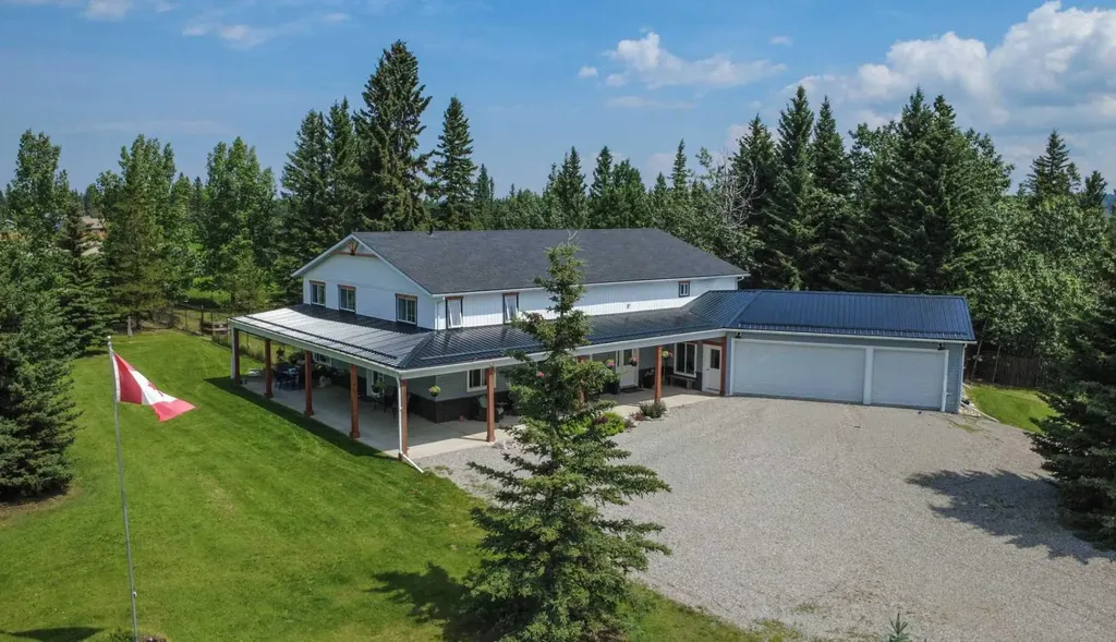 1101 6 Street SW Sundre AB T0M 1X0