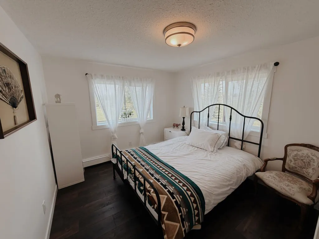 1101 6 Street SW Sundre AB T0M 1X0
