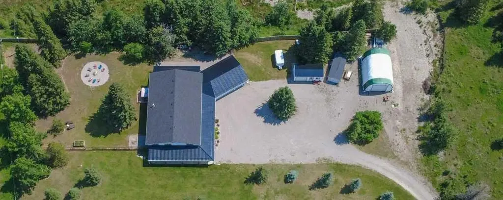 1101 6 Street SW Sundre AB T0M 1X0