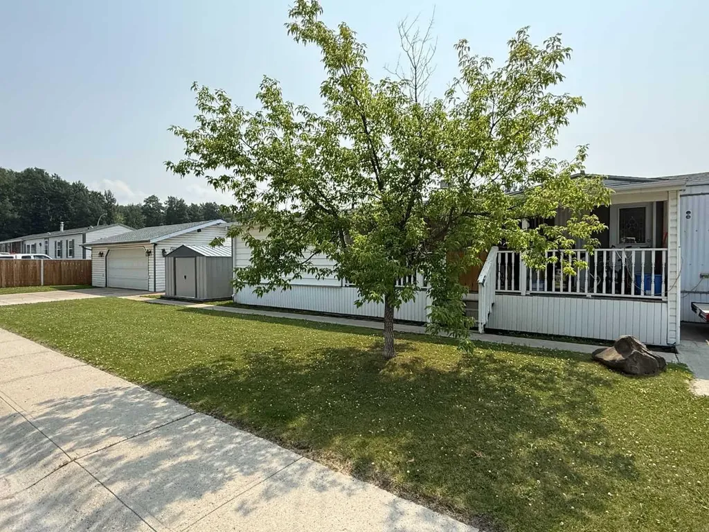 101 Litke Cove Hinton AB T7V 1A7