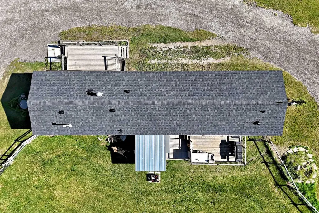 233075 Range Road 245 Rural Wheatland County AB T1P 0R6