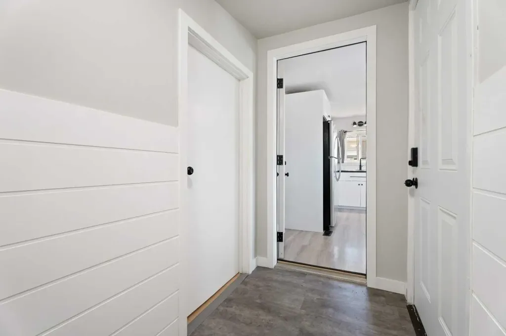 232 Polar Avenue NE High River AB T1V1J5