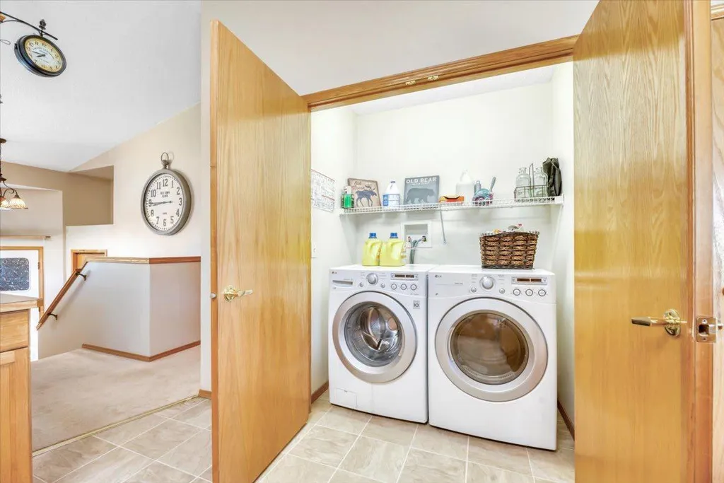 418 1 Avenue NW Diamond Valley AB T0L0H0