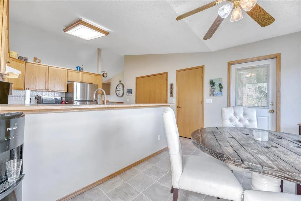 418 1 Avenue NW Diamond Valley AB T0L0H0