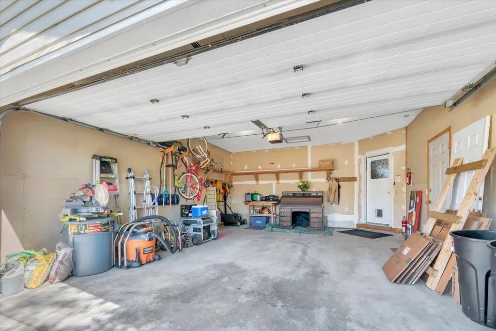 418 1 Avenue NW Diamond Valley AB T0L0H0