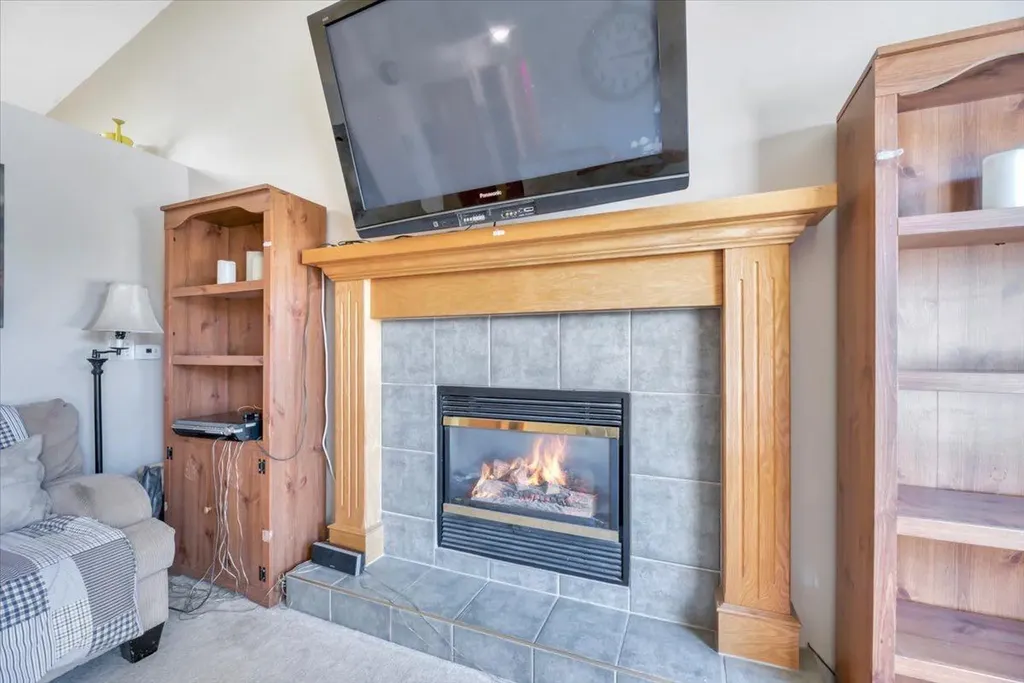 418 1 Avenue NW Diamond Valley AB T0L0H0