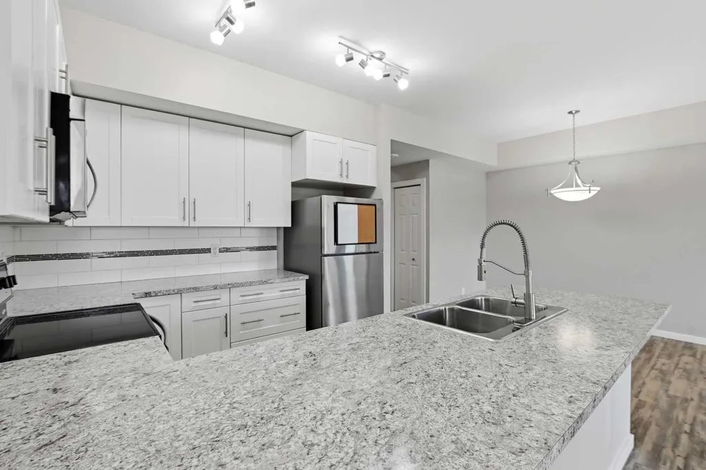 5300 Vista Trail Blackfalds AB T4M 0L8