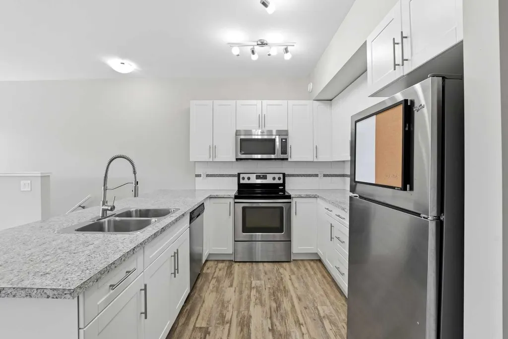 5300 Vista Trail Blackfalds AB T4M 0L8