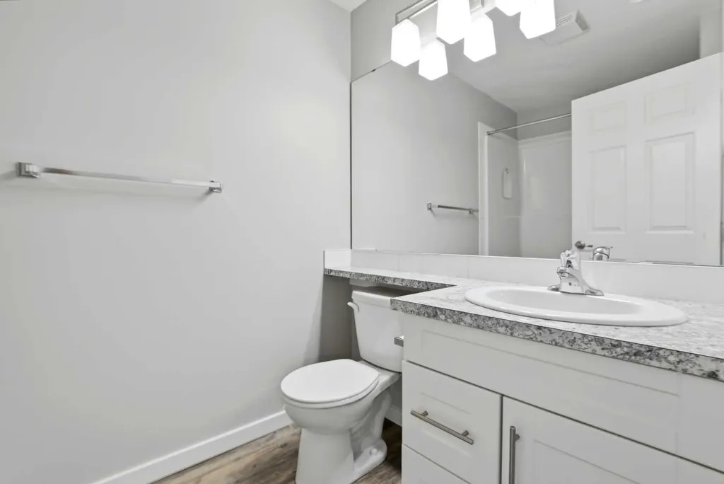 5300 Vista Trail Blackfalds AB T4M 0L8