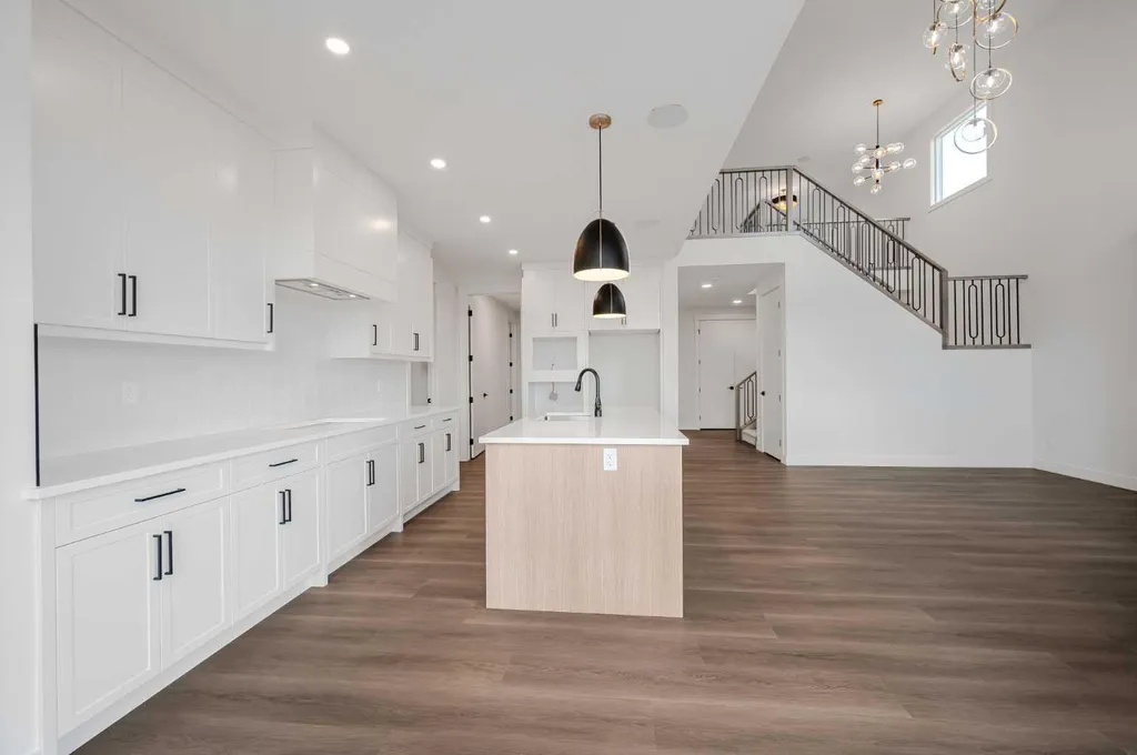 16 Waterford Place Chestermere AB T1X 3B3