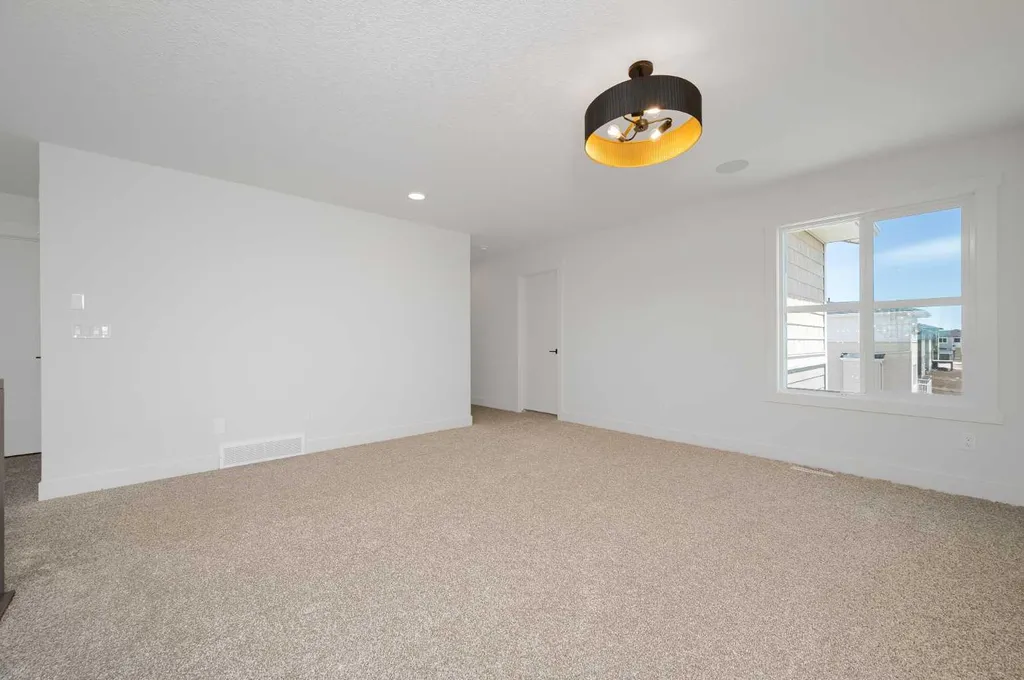 16 Waterford Place Chestermere AB T1X 3B3