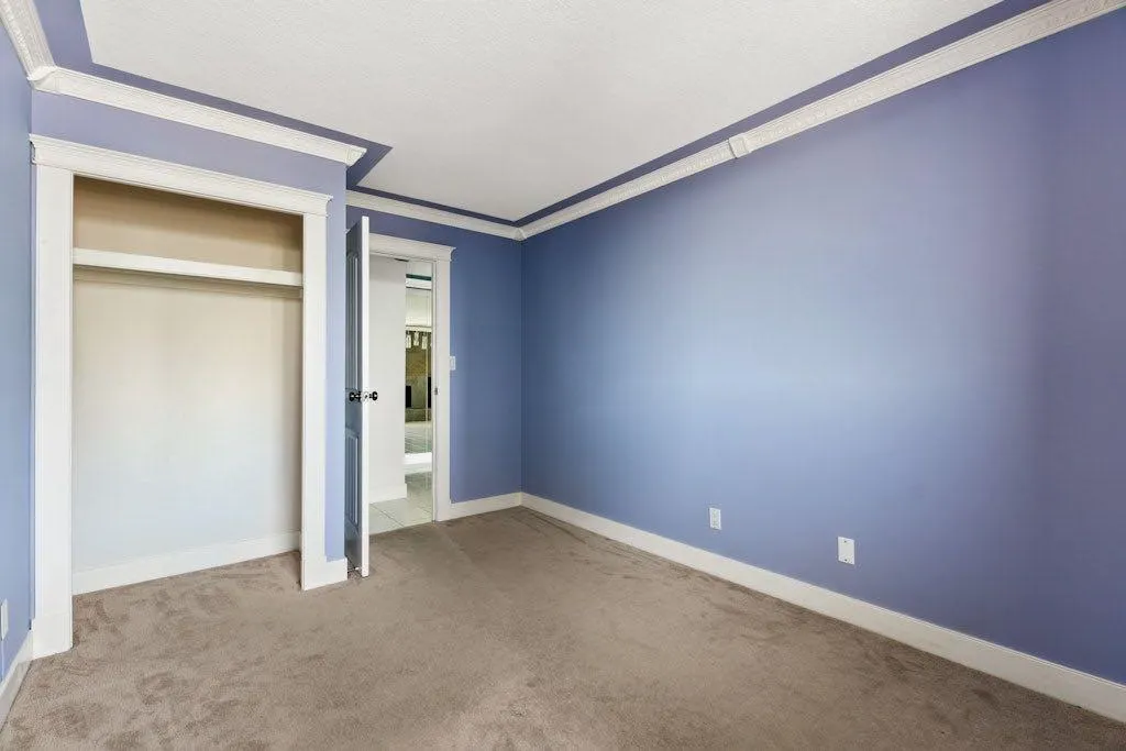 215 14 Avenue SW Calgary AB T2R0M2