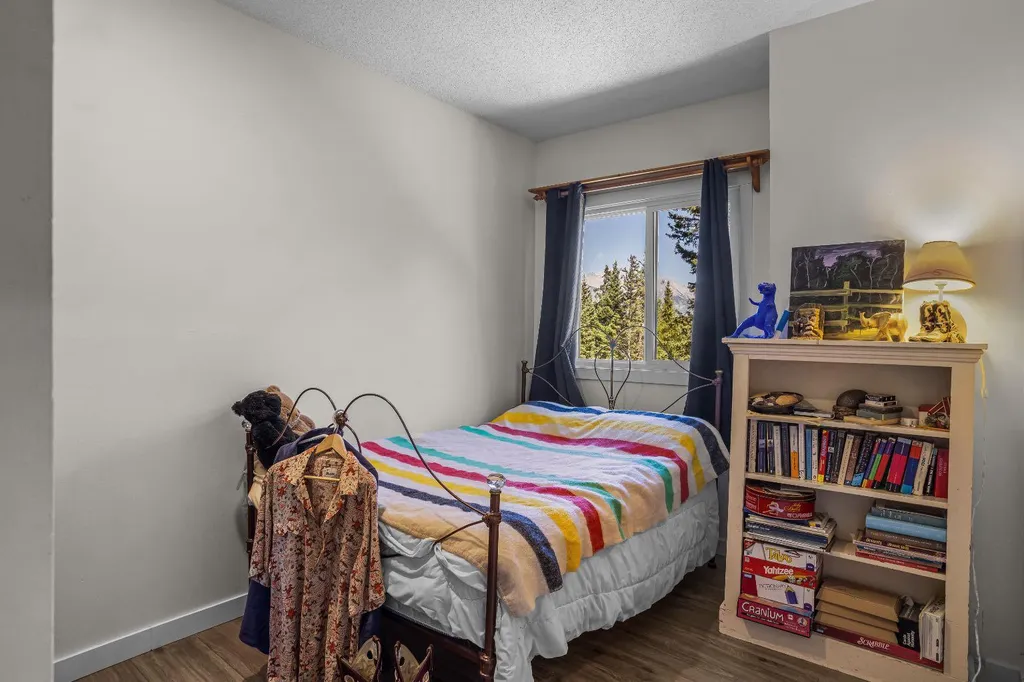 246 Kluane Drive Banff AB T0L 0C0