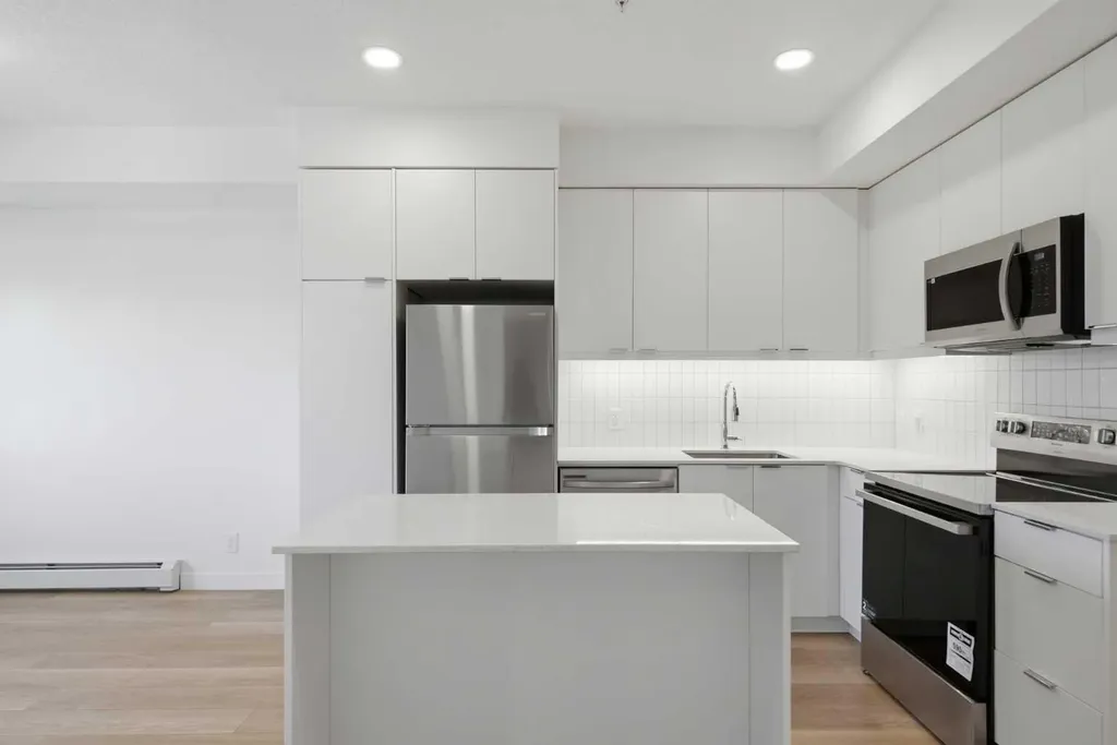 8500 19 Avenue SE Calgary AB T2A0M8