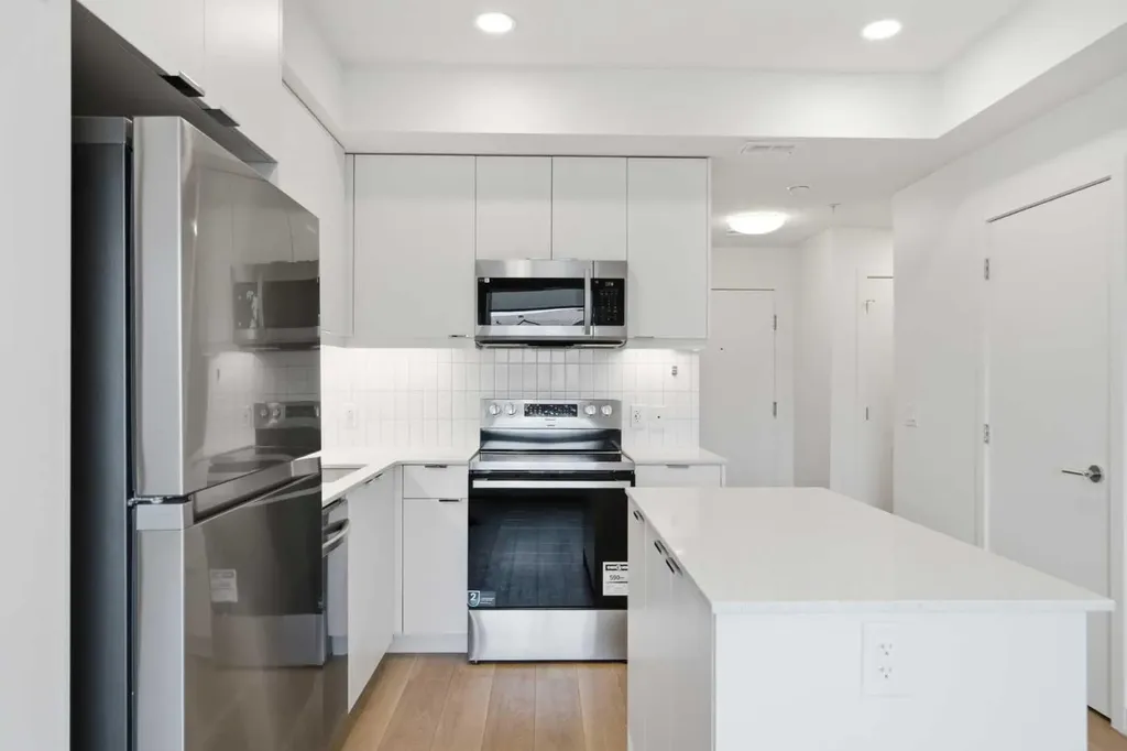 8500 19 Avenue SE Calgary AB T2A0M8