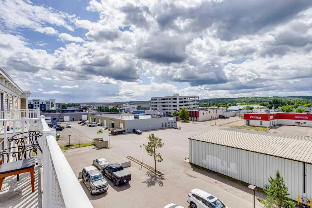 10217 Queen Street Fort Mcmurray AB T9H 5S5