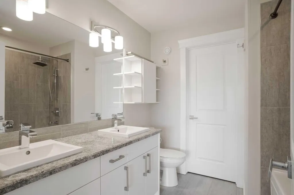 181 Collicott Fort Mcmurray AB T9K 2W9