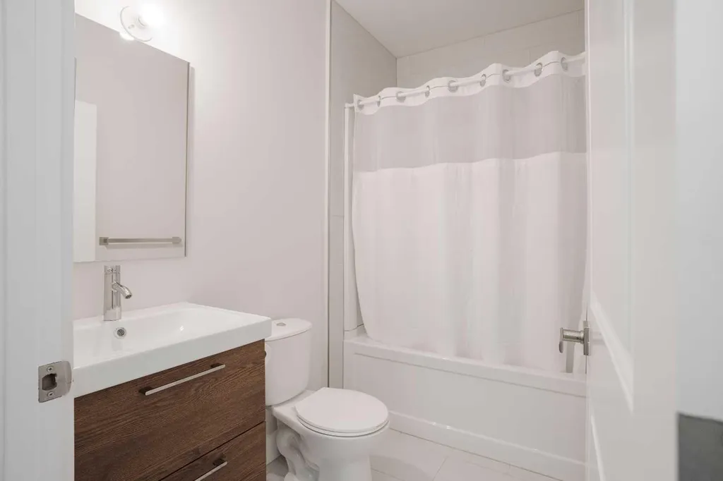 181 Collicott Fort Mcmurray AB T9K 2W9