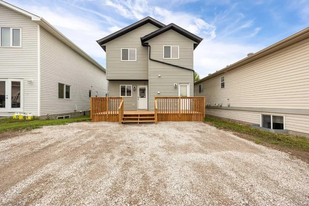 221 Rainbow Creek Drive Fort Mcmurray AB T9K 0C3