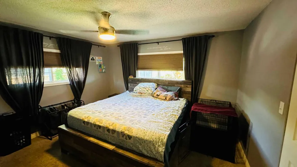 82 Villa Street Drumheller AB T0J0Y1