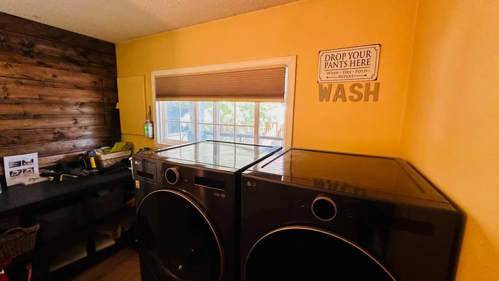 82 Villa Street Drumheller AB T0J0Y1