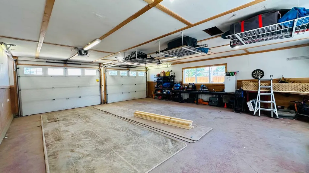 82 Villa Street Drumheller AB T0J0Y1