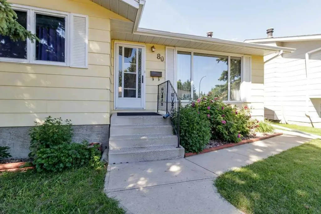 80 Oliver Street Red Deer AB T4P 1V6