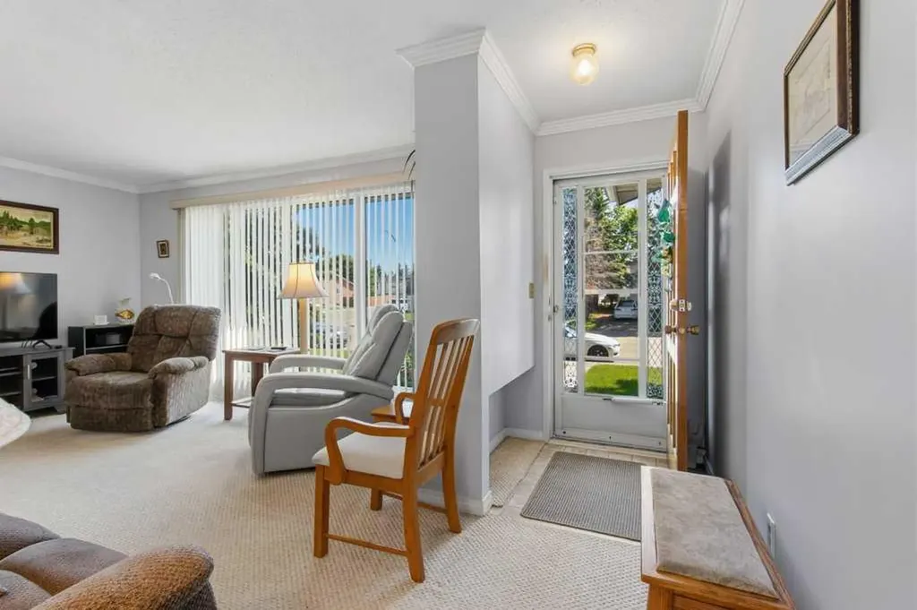 80 Oliver Street Red Deer AB T4P 1V6