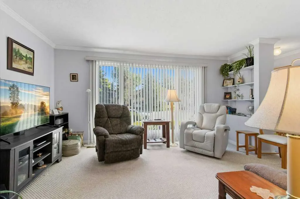 80 Oliver Street Red Deer AB T4P 1V6