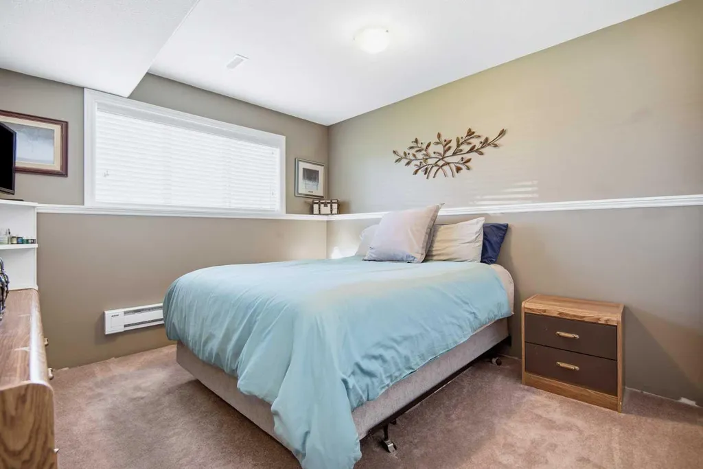 56 Heron Court Penhold AB T4G 0G5