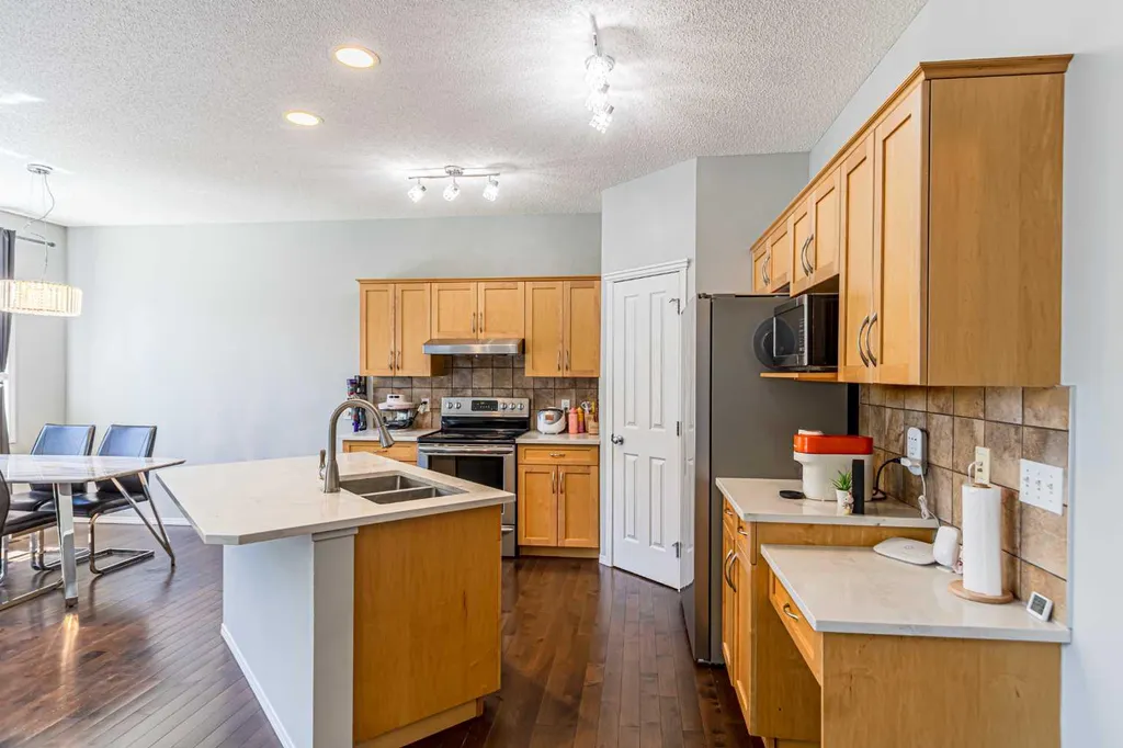 88 Tuscany Ravine Crescent NW Calgary AB T3L 2X2