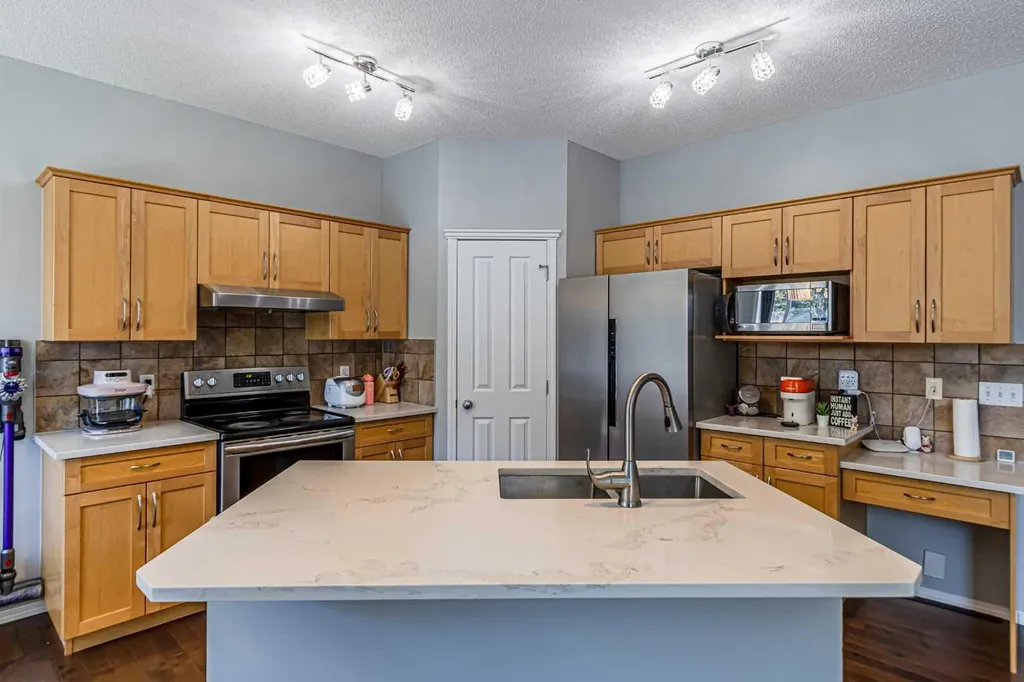 88 Tuscany Ravine Crescent NW Calgary AB T3L 2X2