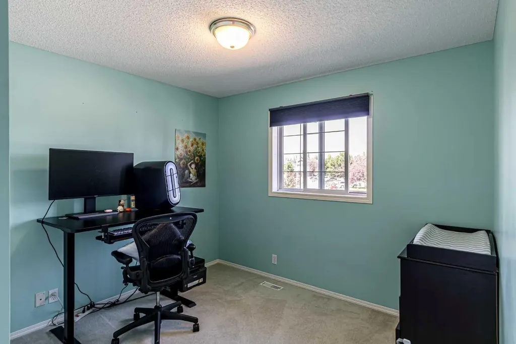 88 Tuscany Ravine Crescent NW Calgary AB T3L 2X2