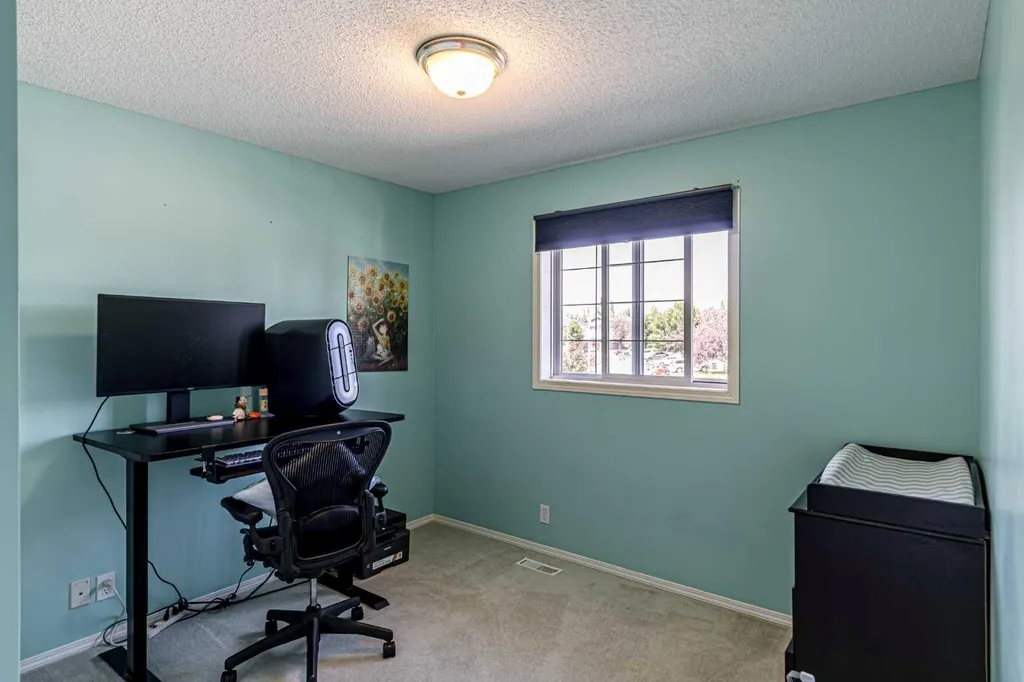 88 Tuscany Ravine Crescent NW Calgary AB T3L 2X2
