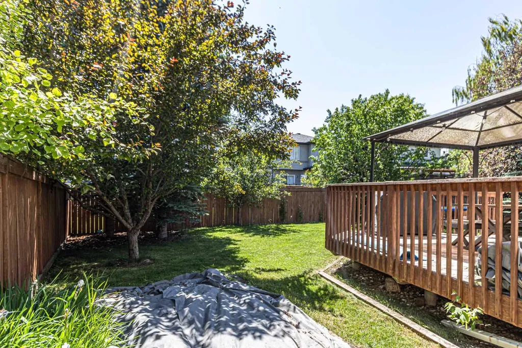 88 Tuscany Ravine Crescent NW Calgary AB T3L 2X2
